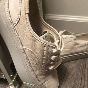 ALL SAINTS women’s low tops in size 7